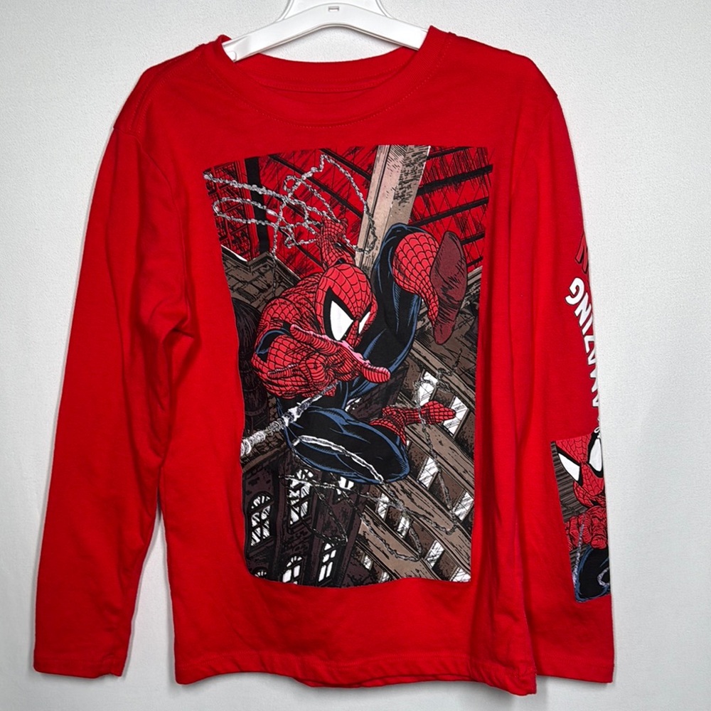 💜3/$15 Marvel Spider-Man Red Long Sleeve Shirt